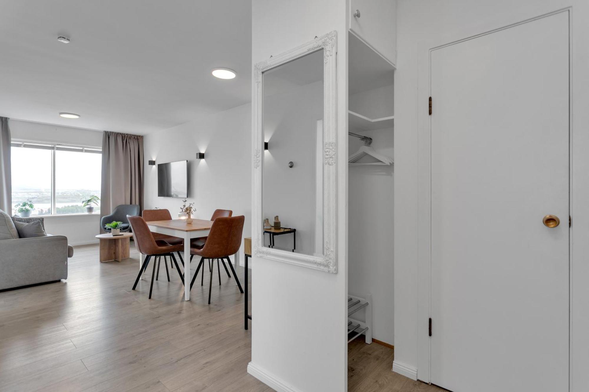 Lovely 1 Bedroom Apartment - Perfect Panorama View Reykjavik Luaran gambar