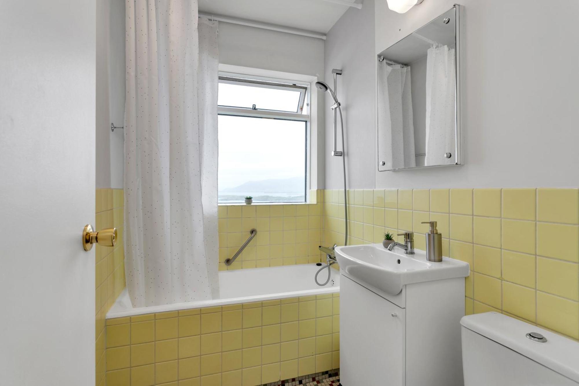 Lovely 1 Bedroom Apartment - Perfect Panorama View Reykjavik Luaran gambar